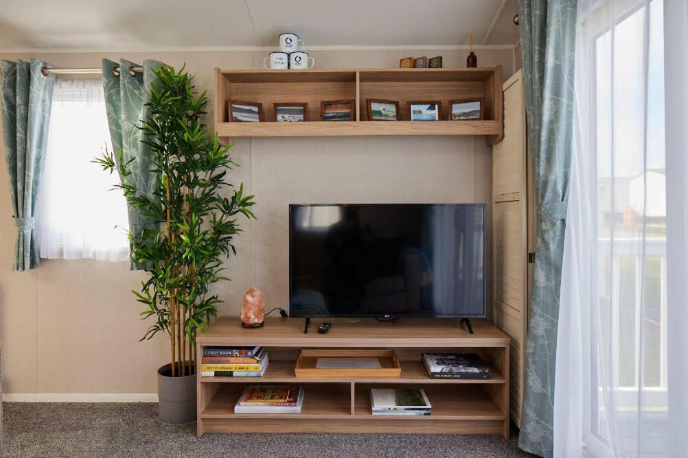 Nirvana Coastal Retreat Holiday Home Кейтън Екстериор снимка