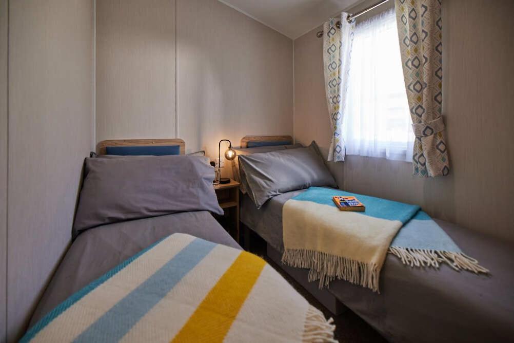 Nirvana Coastal Retreat Holiday Home Кейтън Екстериор снимка