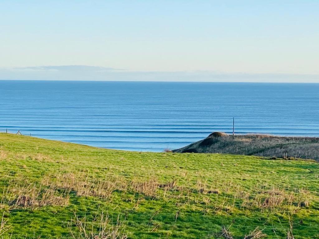 Nirvana Coastal Retreat Holiday Home Кейтън Стая снимка